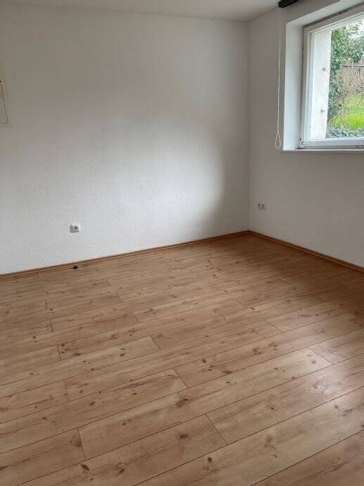 WUNDERSCHÖN GEPFLEGTE 1-ZIMMER WOHNUNG IN NÜRNBERG - KATZWANG, WLAN INKLUSIVE! – Am Hammer 10, 90455 Nürnberg – Vorschaubild 13