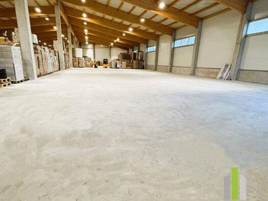 Werkstatt zur Miete - Erstbezug 1.073 m² Lagerfläche Neumarkt am Wallersee 5202