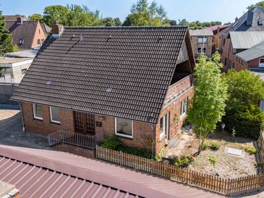 Einfamilienhaus zum Kauf 149.000 € 4 Zimmer 140 m² 420 m² Grundstück Lunden 25774