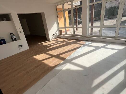 Wohnung zur Miete 950 € 3,5 Zimmer 95 m² frei ab 01.04.2026 Oberschweinach Neustadt an der Aisch 91413