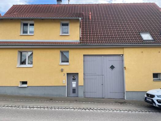 Einfamilienhaus zum Kauf 254.000 € 7 Zimmer 125 m² 424 m² Grundstück Ödenwaldstetten Hohenstein 72531