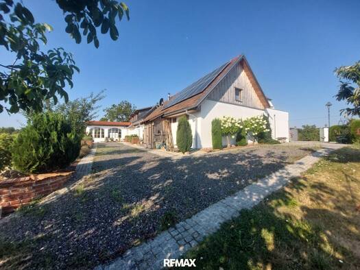 Mehrfamilienhaus zum Kauf 8 Zimmer 253 m² 29.500 m² Grundstück Mogersdorf 8382