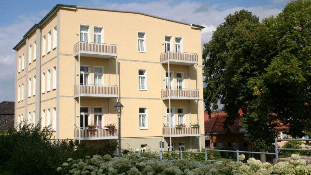Wohnung zur Miete 370 € 2 Zimmer 51 m² 2. Geschoss Altstädter Kirchplatz 2 Heilbad Heiligenstadt 37308
