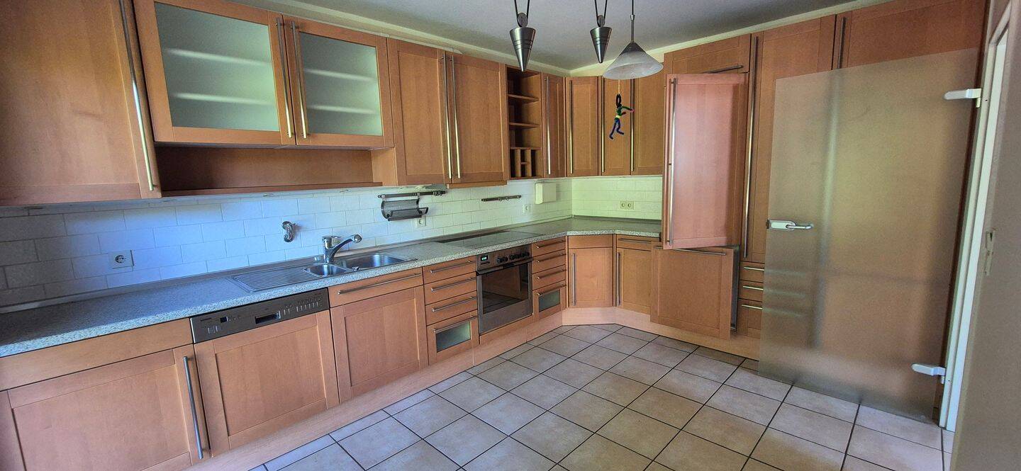 Property thumbnail 9