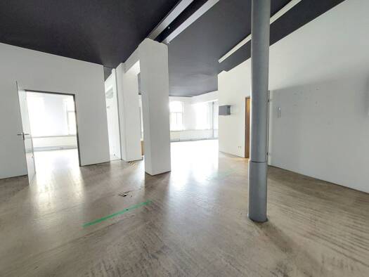 Bürofläche zur Miete provisionsfrei 1.390 € 139 m² Bürofläche Kaiserstraße 168 Südstadt Fürth 90763