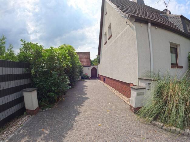 Doppelhaushälfte zum Kauf provisionsfrei 420.000 € 6 Zimmer 130 m² 764 m² Grundstück Bergheim Duisburg 47228