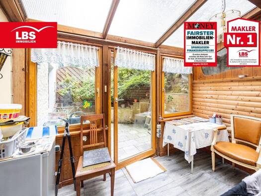 Reihenmittelhaus zum Kauf 95.000 € 7 Zimmer 130 m² 843 m² Grundstück Altena Altena 58762