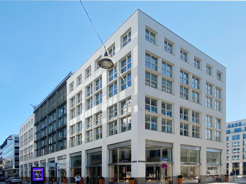 Bürofläche zur Miete provisionsfrei 32,50 € 305 m²<br/>Bürofläche ab 305 m²<br/>Teilbarkeit Neustadt Hamburg 20354