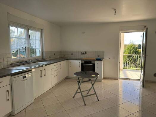 Studio zur Miete 800 € 4 Zimmer 120 m² Centre  Forbach 57600