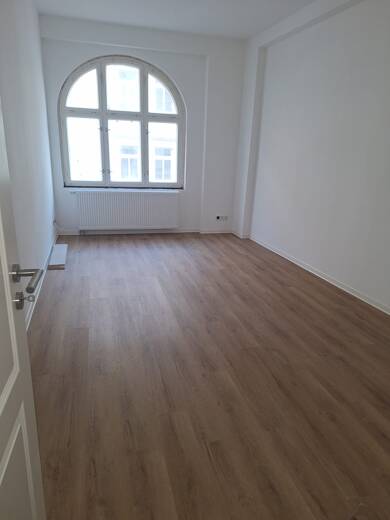 Wohnung zur Miete 710 € 4 Zimmer 110 m² 1. Geschoss frei ab sofort Weingasse 8 Freiberg Freiberg 09599