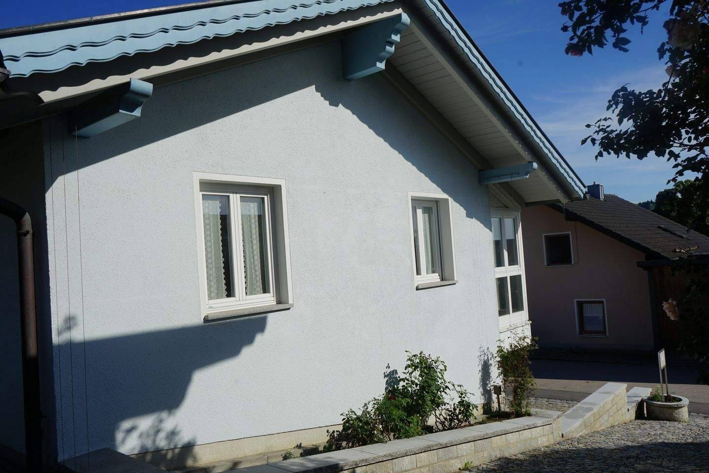 Immobilie in Waldkirchen -     Einliegerwohnung/ D-Garagen / OT Waldkirchen - Bild 3