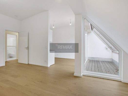 Wohnung zum Kauf provisionsfrei 248.500 € 2 Zimmer 68 m² Innenstadt Hof 95028