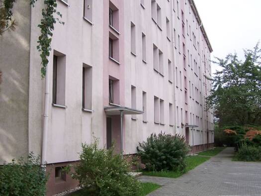 Wohnung zur Miete 341 € 3 Zimmer 55,9 m² 2. Geschoss frei ab sofort Dr. Otto-Nuschke-Straße 6 Zeulenroda Zeulenroda-Triebes 07937