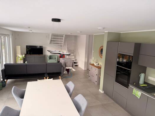 Doppelhaushälfte zur Miete 1.450 € 5 Zimmer 110 m² 380 m² Grundstück frei ab 01.09.2026 Zinnowitz 17454