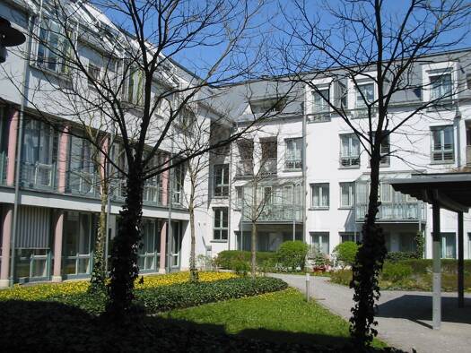 Wohnung zur Miete 647 € 2 Zimmer 54 m² EG frei ab 01.09.2026 Heilig-Kreuz-Straße 24 b Innenstadt Innenstadt 86152