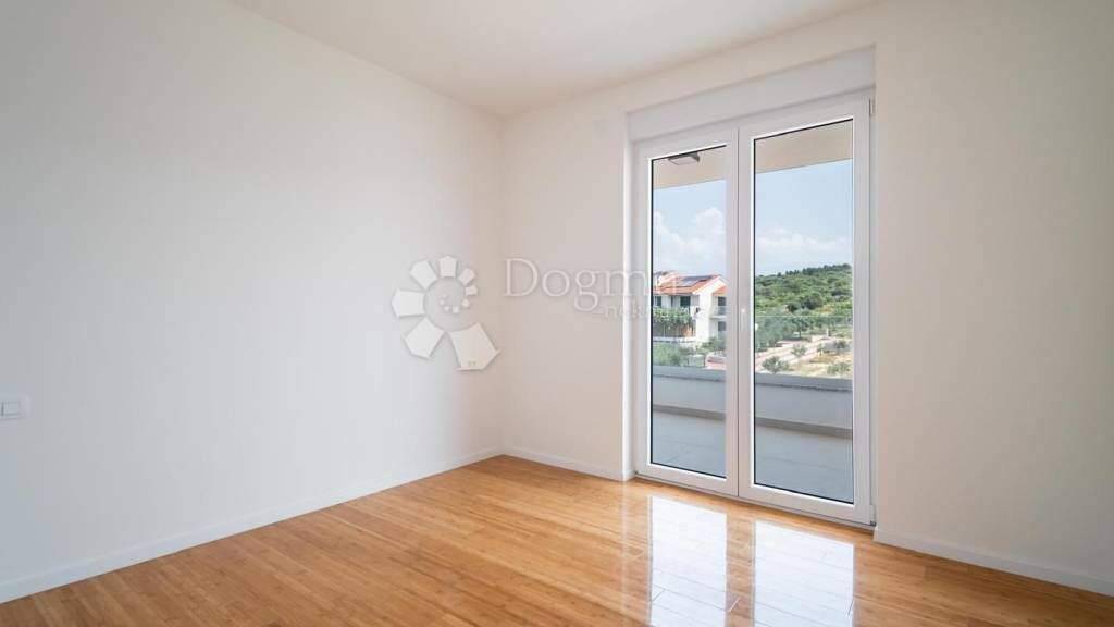 Wohnung zum Kauf 2 Zimmer 73 m² 1. Geschoss Novalja