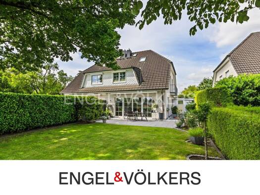 Doppelhaushälfte zum Kauf 579.000 € 5 Zimmer 120 m² 302 m² Grundstück Harksheide Norderstedt 22844