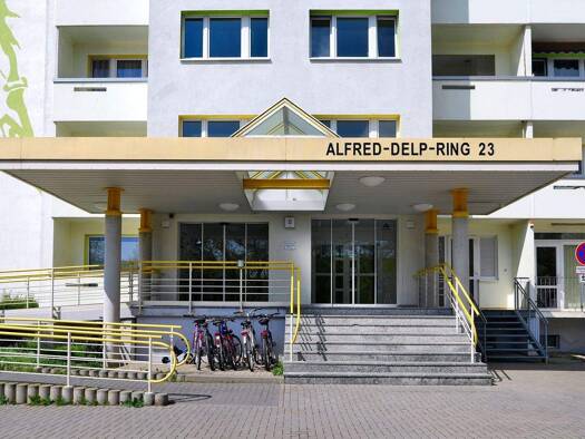 Wohnung zur Miete 390 € 3 Zimmer 57 m² 3. Geschoss Alfred-Delp-Ring 23 Roter Berg Erfurt 99087