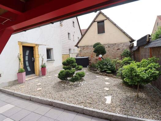 Haus zum Kauf 299.000 € 215 m² 190 m² Grundstück Leutershausen 91578