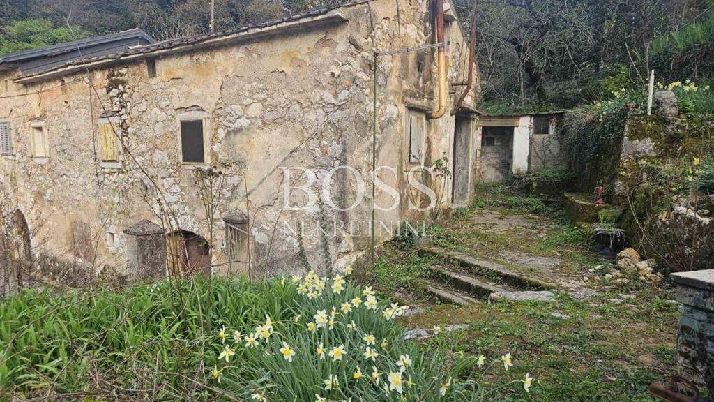 Doppelhaushälfte zum Kauf 110.000 € 4 Zimmer 880 m² Grundstück Rijeka 51000