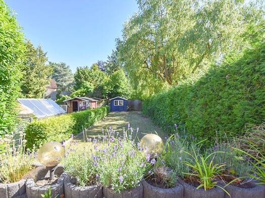 Reihenmittelhaus zum Kauf 280.000 € 4 Zimmer 83 m² 221 m² Grundstück Groß Grönau 23627