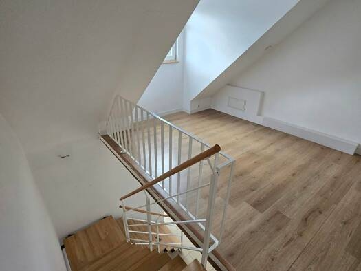 Mehrfamilienhaus zum Kauf 230.000 € 8 Zimmer 266 m² 480 m² Grundstück Laucha Laucha an der Unstrut 06636