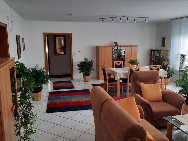 Wohnung zur Miete 1.200 € 4,5 Zimmer 140 m² 1. Geschoss frei ab 01.01.2026 Hennenhecke 1 Hettenleidelheim 67310