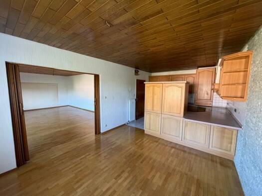 Wohnung zum Kauf 195.000 € 4 Zimmer 92 m² Geschoss 2/3 frei ab sofort Neuwied Neuwied 56564