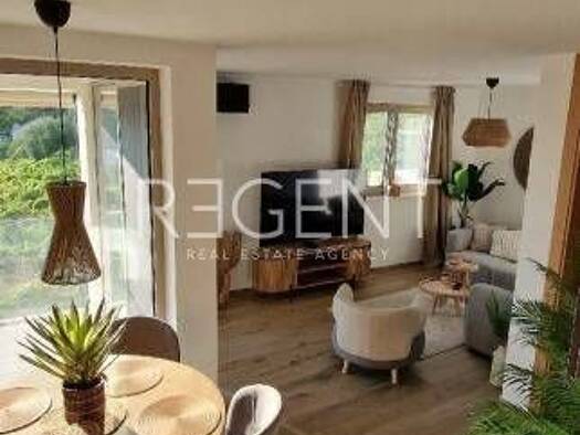 Wohnung zum Kauf 250.000 € 2 Zimmer Hvar