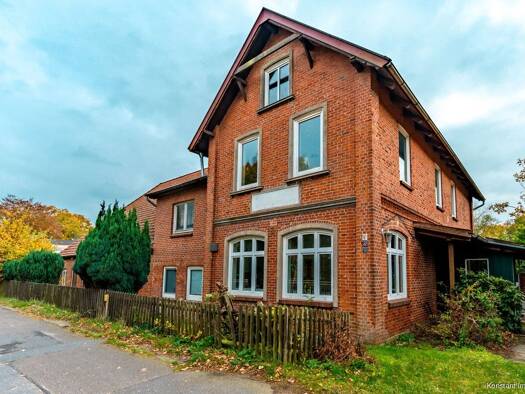 Einfamilienhaus zum Kauf 450.000 € 5 Zimmer 135,6 m² 705 m² Grundstück Quickborn 25451