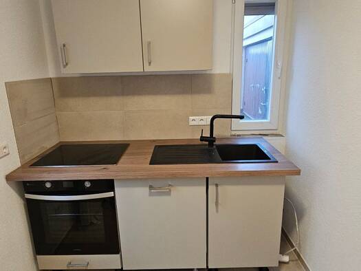 Wohnung zur Miete 350 € 1 Zimmer 28 m² frei ab 01.11.2026 Ispringen 75228