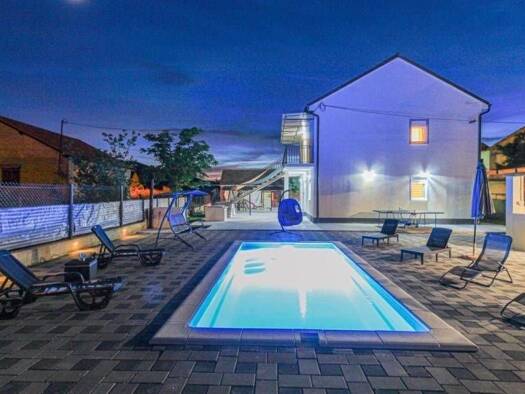 Bauernhaus zum Kauf 295.000 € 7 Zimmer 400 m² Drniš 22320