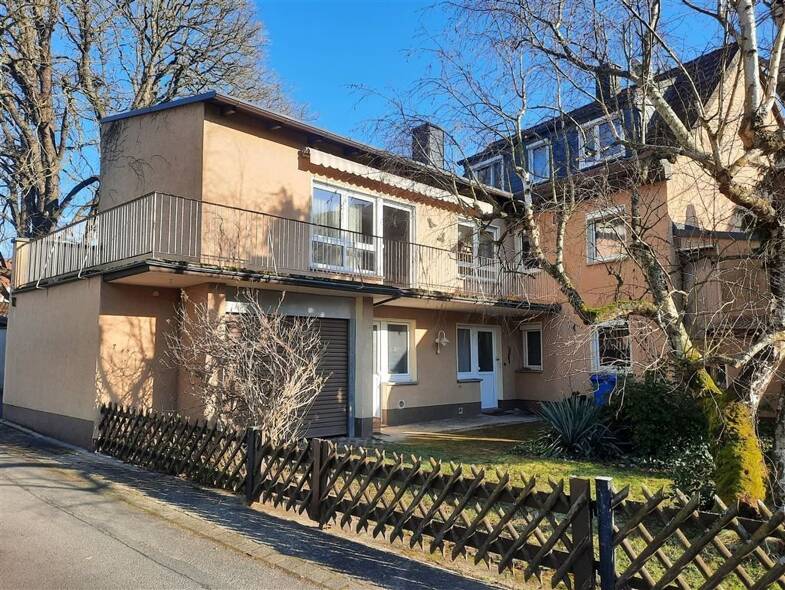Einfamilienhaus zum Kauf 279.000 € 7,5 Zimmer 213 m² 319 m² Grundstück frei ab sofort Retzbach Zellingen 97225