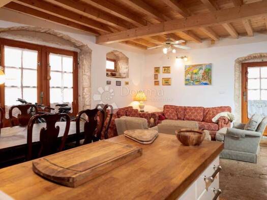 Haus zum Kauf 490.000 € 4 Zimmer 167 m² Hvar Hvar