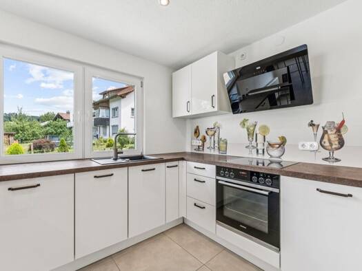 Mehrfamilienhaus zum Kauf 495.000 € 6 Zimmer 167 m² 376 m² Grundstück Dettighofen Dettighofen 79802