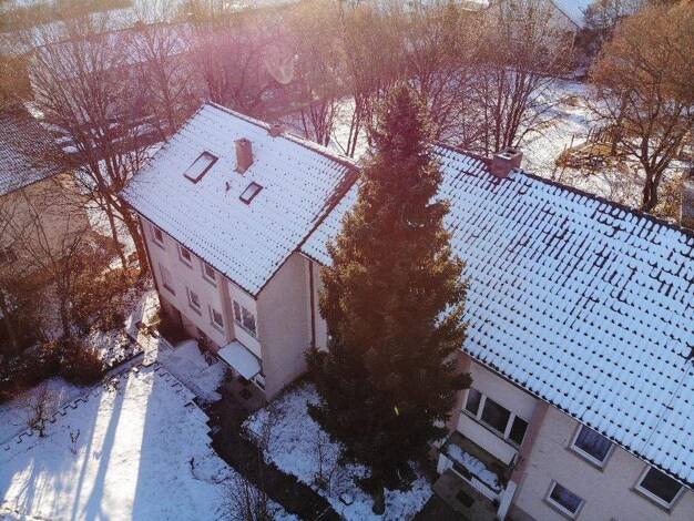 Mehrfamilienhaus zum Kauf provisionsfrei 925.000 € 18 Zimmer 388 m² 1.450 m² Grundstück Bergstraße 30 Großengstingen Engstingen 72829