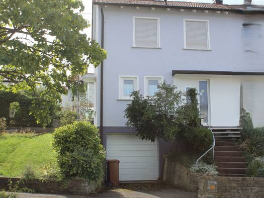 Doppelhaushälfte zum Kauf 360.000 € 4 Zimmer 76 m² 250 m² Grundstück frei ab sofort Pfullingen 72793