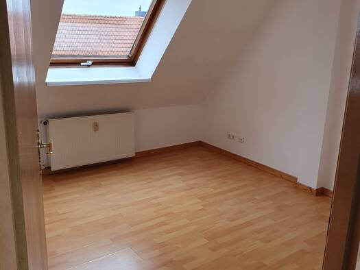 Wohnung zur Miete 840 € 3 Zimmer 105 m² 2. Geschoss frei ab sofort Am Eikborn 31a Elliehausen Göttingen 37079