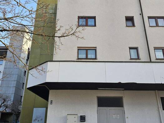 Wohnung zur Miete 640 € 3 Zimmer 78 m² frei ab sofort Gendorf Burgkirchen an der Alz 84508