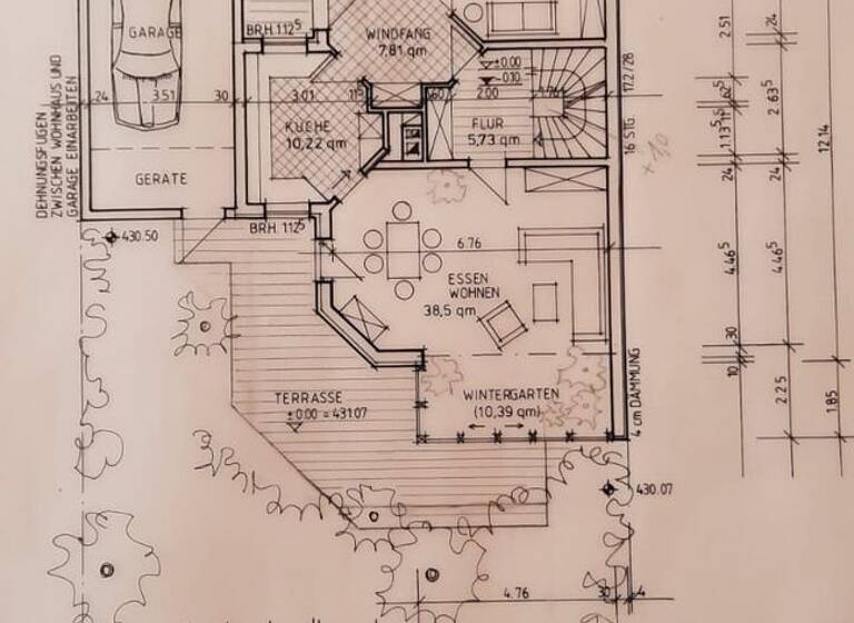 Doppelhaushälfte zur Miete 1.600 € 6 Zimmer 160 m² 415 m² Grundstück frei ab 01.06.2026 Dingolfing 84130