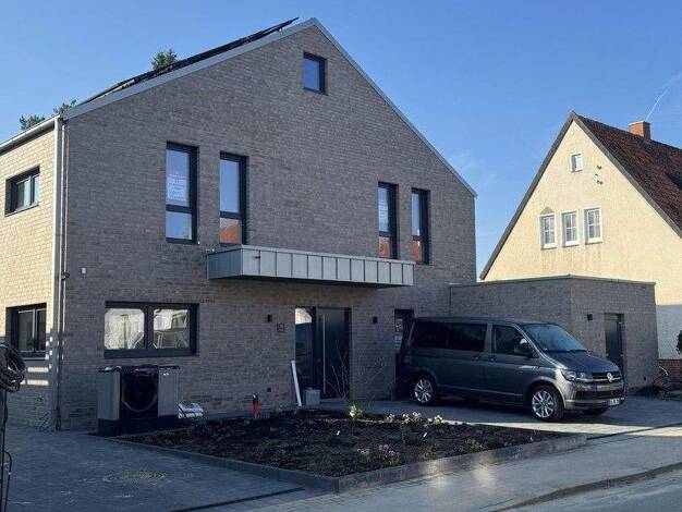 Wohnung zur Miete - Erstbezug 1.400 € 3,5 Zimmer 150 m² 1. Geschoss Danziger Straße 19 Neustadt 31535