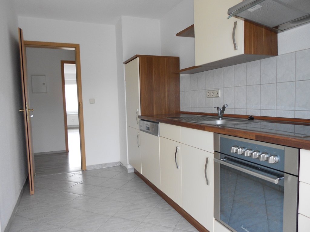 Wohnung zur Miete 270 € 2 Zimmer 51 m²<br/>Wohnfläche Hegelstr. 31 Südvorstadt Plauen 08527