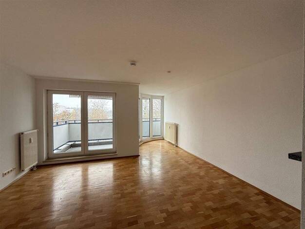 Wohnung zur Miete 595 € 2 Zimmer 49,5 m² 3. Geschoss frei ab sofort Am Mahlbusen 52-54 Bernau 16321