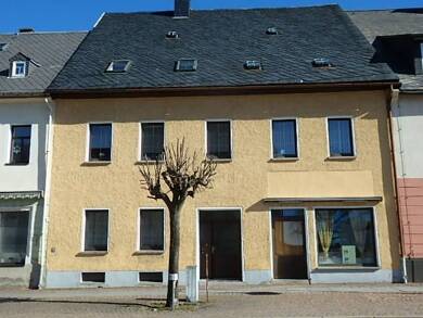 Haus zum Kauf 69.000 € 142 m² 540 m² Grundstück Dresdner Str. 41 Sayda Sayda 09619