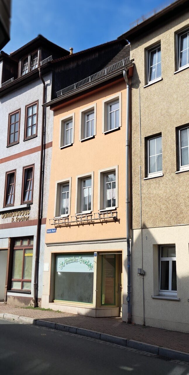 Stadthaus zum Kauf 70.000 € 6 Zimmer 120 m²<br/>Wohnfläche 100 m²<br/>Grundstück Unterm Markt Stadtroda Stadtroda 07646