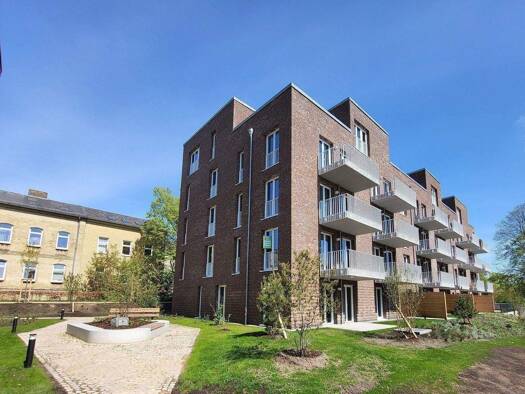 Wohnung zum Kauf - Neubau 356.900 € 3 Zimmer 76,4 m² 2. Geschoss frei ab sofort Goethestraße 5 Schleswig 24837