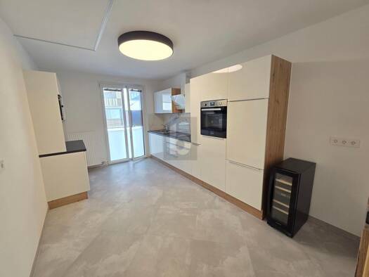Wohnung zur Miete 3,5 Zimmer 104 m² 2. Geschoss Sankt Leonhard Graz 8010