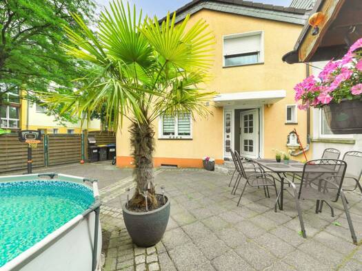 Einfamilienhaus zum Kauf 319.000 € 4 Zimmer 105 m² 178 m² Grundstück frei ab 01.10.2026 Untermeiderich Duisburg 47137