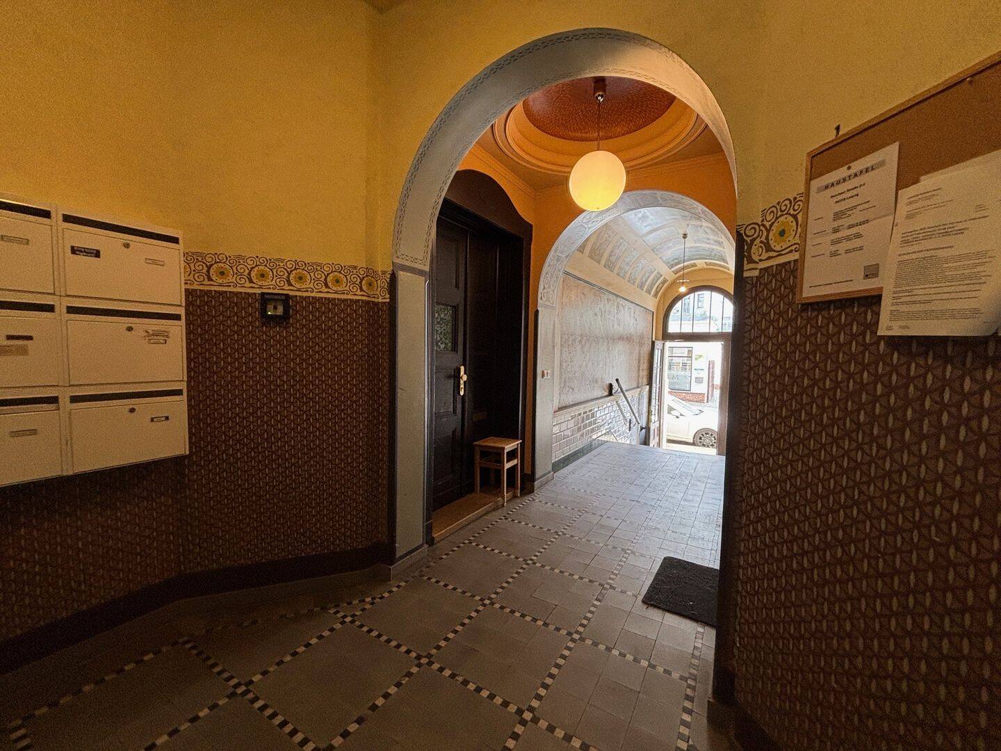 Property thumbnail 6