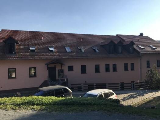 Wohnung zur Miete 600 € 3 Zimmer 86 m² 1. Geschoss frei ab sofort Gernewitzer Str. 22 Gernewitz Stadtroda 07646